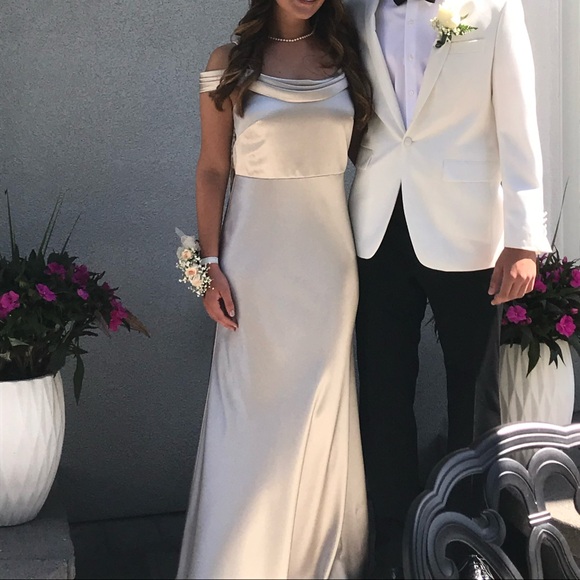 Prom dress , champagne colored , off shoulder - Picture 1 of 6